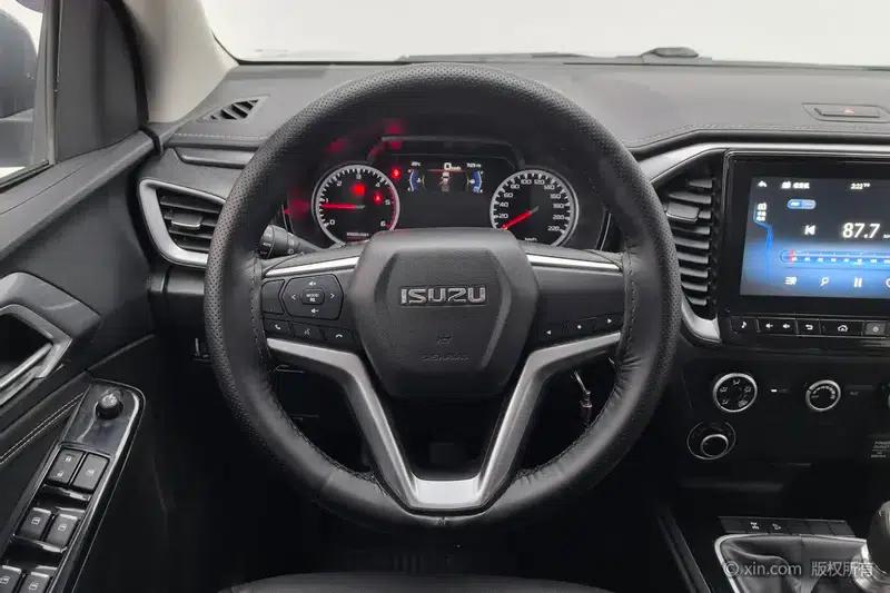 D-MAX 2021 1.9T Manual 4WD Diesel Global Sport RZ4E — миниатюра 14