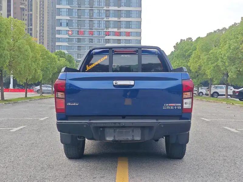 D-MAX 2020 1.9T AWD Automatic Special Edition — миниатюра 6