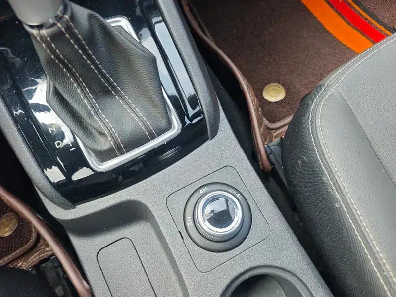 D-MAX 2020 1.9T AWD Automatic Special Edition — миниатюра 8