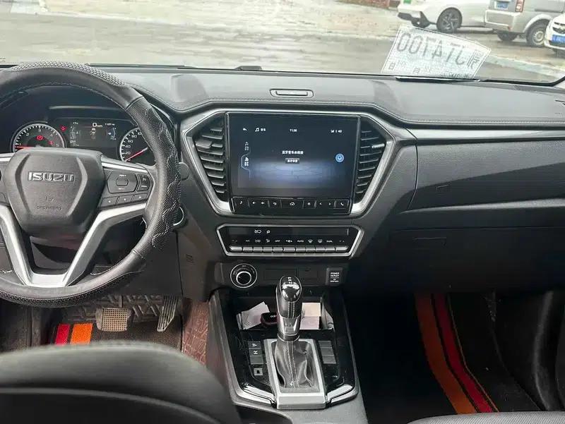D-MAX 2021 1.9T Automatic 4WD Diesel Global Sport RZ4E — миниатюра 7