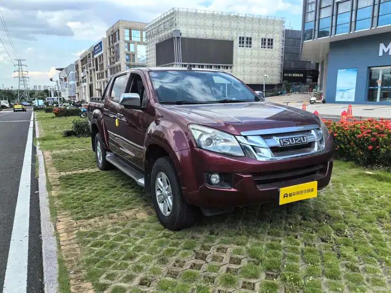 D-MAX 2015 2.5T 2WD Automatic High-Pass Elite 4JK1 — миниатюра 3