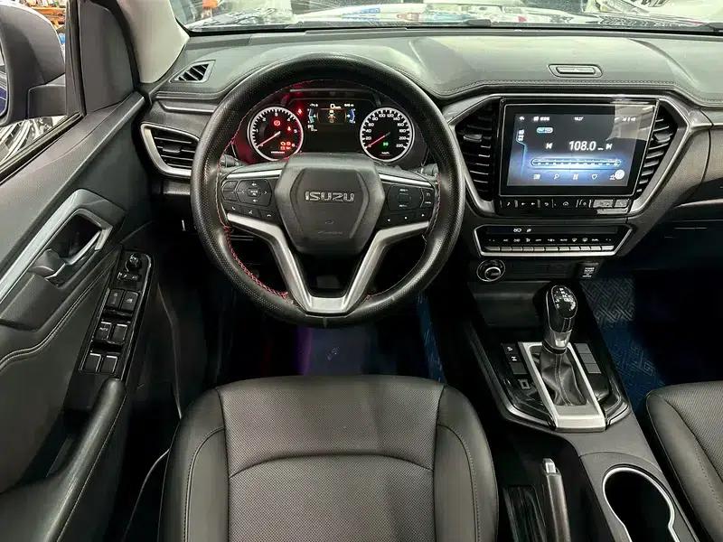D-MAX 2021 1.9T Automatic 4WD Diesel Global Edition RZ4E — миниатюра 8