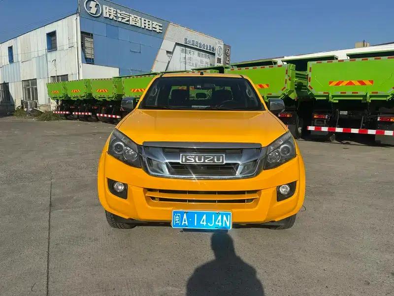 D-MAX 2015 2.5T 2WD Automatic High-Pass Elite 4JK1 — миниатюра 2