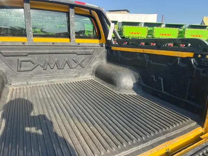D-MAX 2015 2.5T 2WD Automatic High-Pass Elite 4JK1 — миниатюра 14