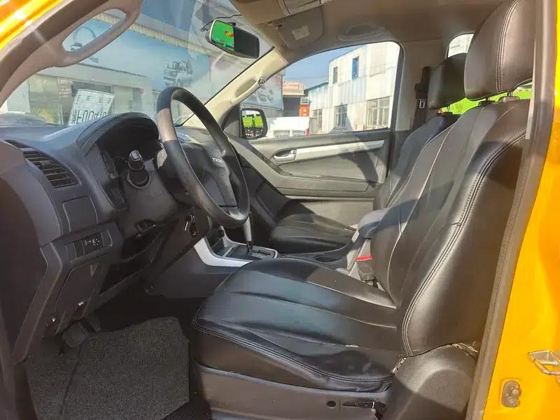 D-MAX 2015 2.5T 2WD Automatic High-Pass Elite 4JK1 — миниатюра 20