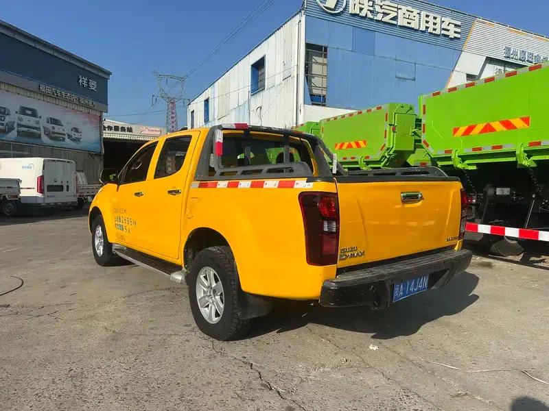D-MAX 2015 2.5T 2WD Automatic High-Pass Elite 4JK1 — миниатюра 5