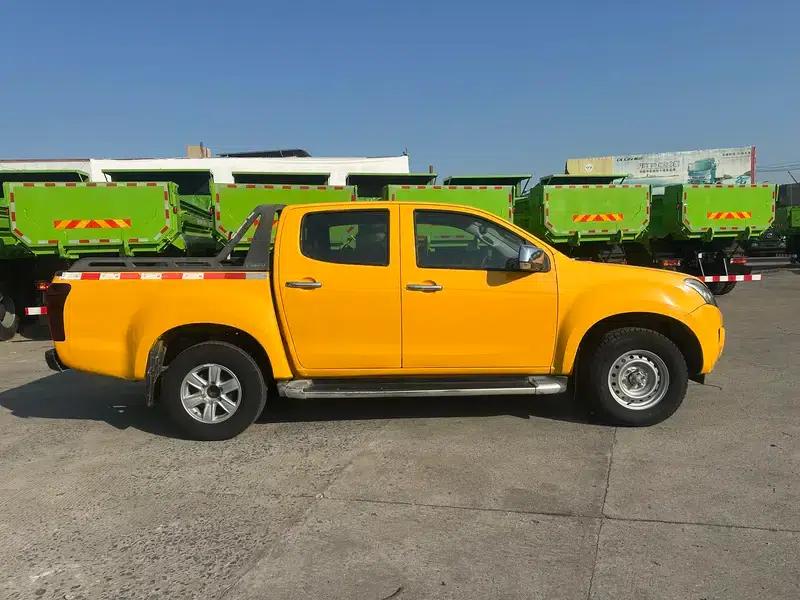 D-MAX 2015 2.5T 2WD Automatic High-Pass Elite 4JK1 — миниатюра 8