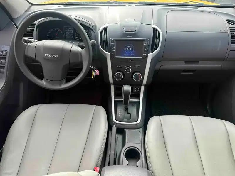 D-MAX 2015 2.5T 2WD Automatic High-Pass Elite 4JK1 — миниатюра 15