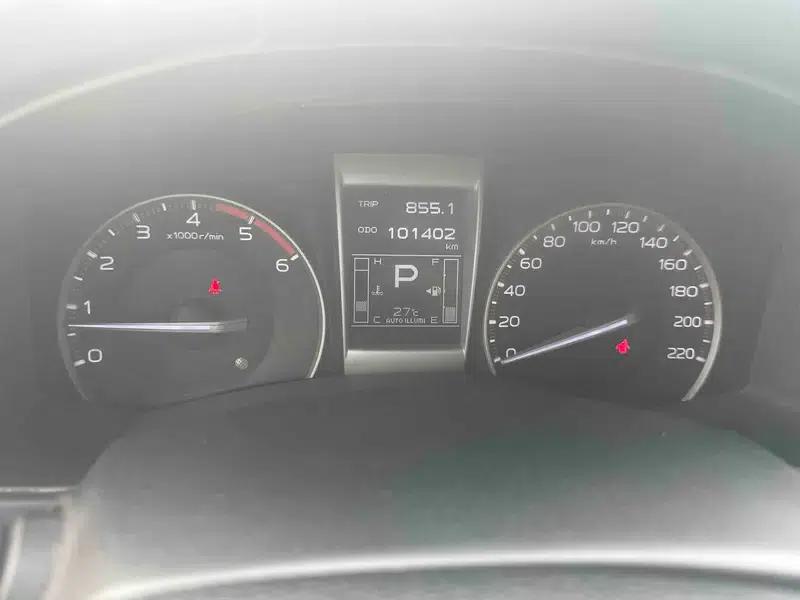 D-MAX 2015 2.5T 2WD Automatic High-Pass Elite 4JK1 — миниатюра 16