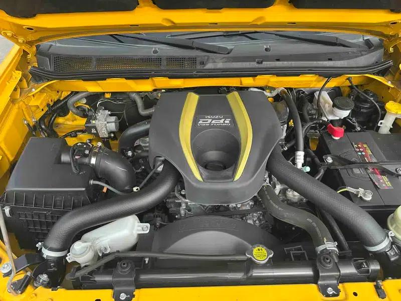 D-MAX 2015 2.5T 2WD Automatic High-Pass Elite 4JK1 — миниатюра 9