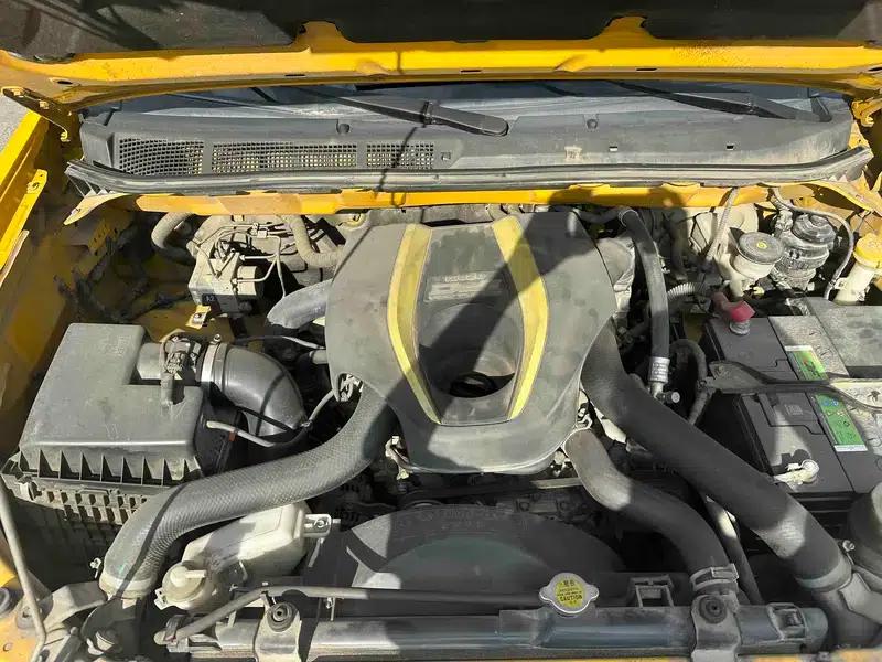 D-MAX 2015 2.5T 2WD Automatic High-Pass Elite 4JK1 — миниатюра 9