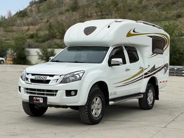 D-MAX 2019 3.0T 4WD Automatic Super Luxury Model 4JJ1-TC HI