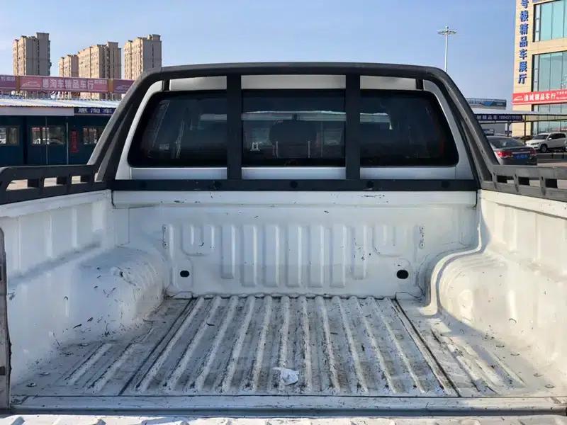 D-MAX 2015 2.5T 2WD Automatic High-Pass Elite 4JK1 — миниатюра 4