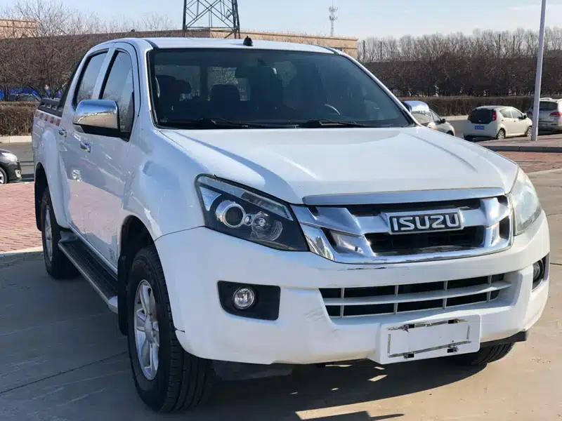 D-MAX 2015 2.5T 2WD Automatic High-Pass Elite 4JK1 — миниатюра 5