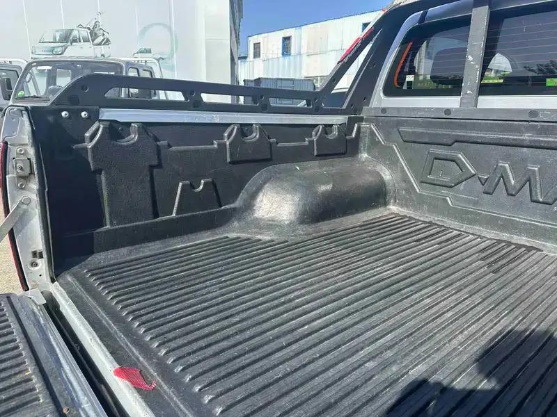 D-MAX 2015 2.5T 2WD Automatic High-Pass Elite 4JK1 — миниатюра 11