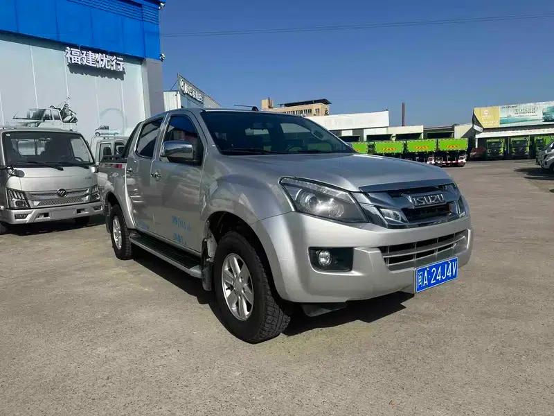 D-MAX 2015 2.5T 2WD Automatic High-Pass Elite 4JK1 — миниатюра 3