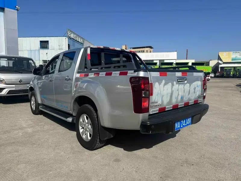 D-MAX 2015 2.5T 2WD Automatic High-Pass Elite 4JK1 — миниатюра 5