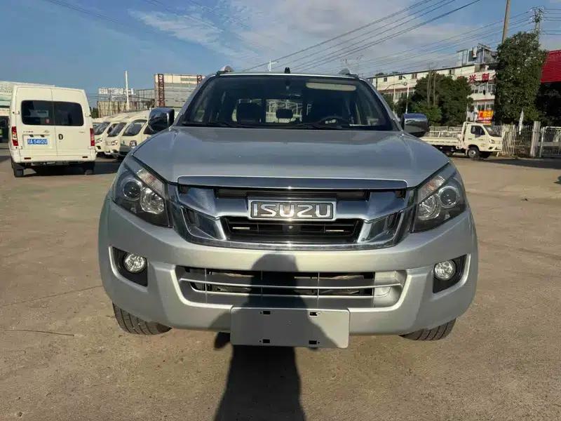 D-MAX 2018 3.0T AWD Automatic X-POWER Edition 4JJ1-TC HI — миниатюра 2