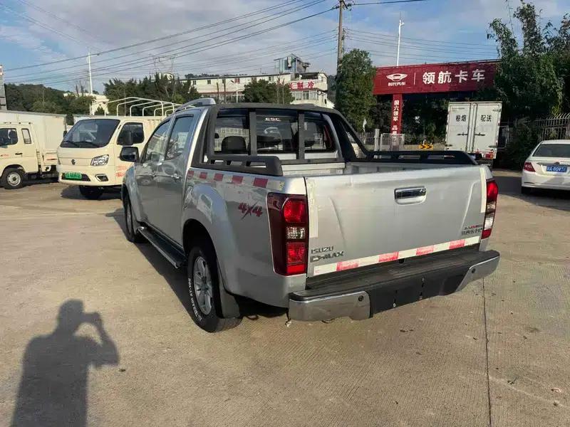 D-MAX 2018 3.0T AWD Automatic X-POWER Edition 4JJ1-TC HI — миниатюра 5