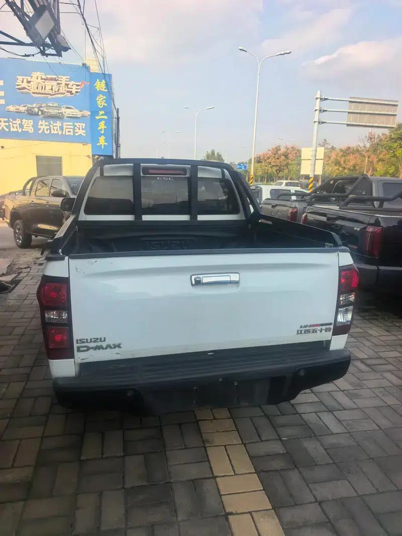 D-MAX 2019 1.9T 2WD Automatic Comfort Edition — миниатюра 3