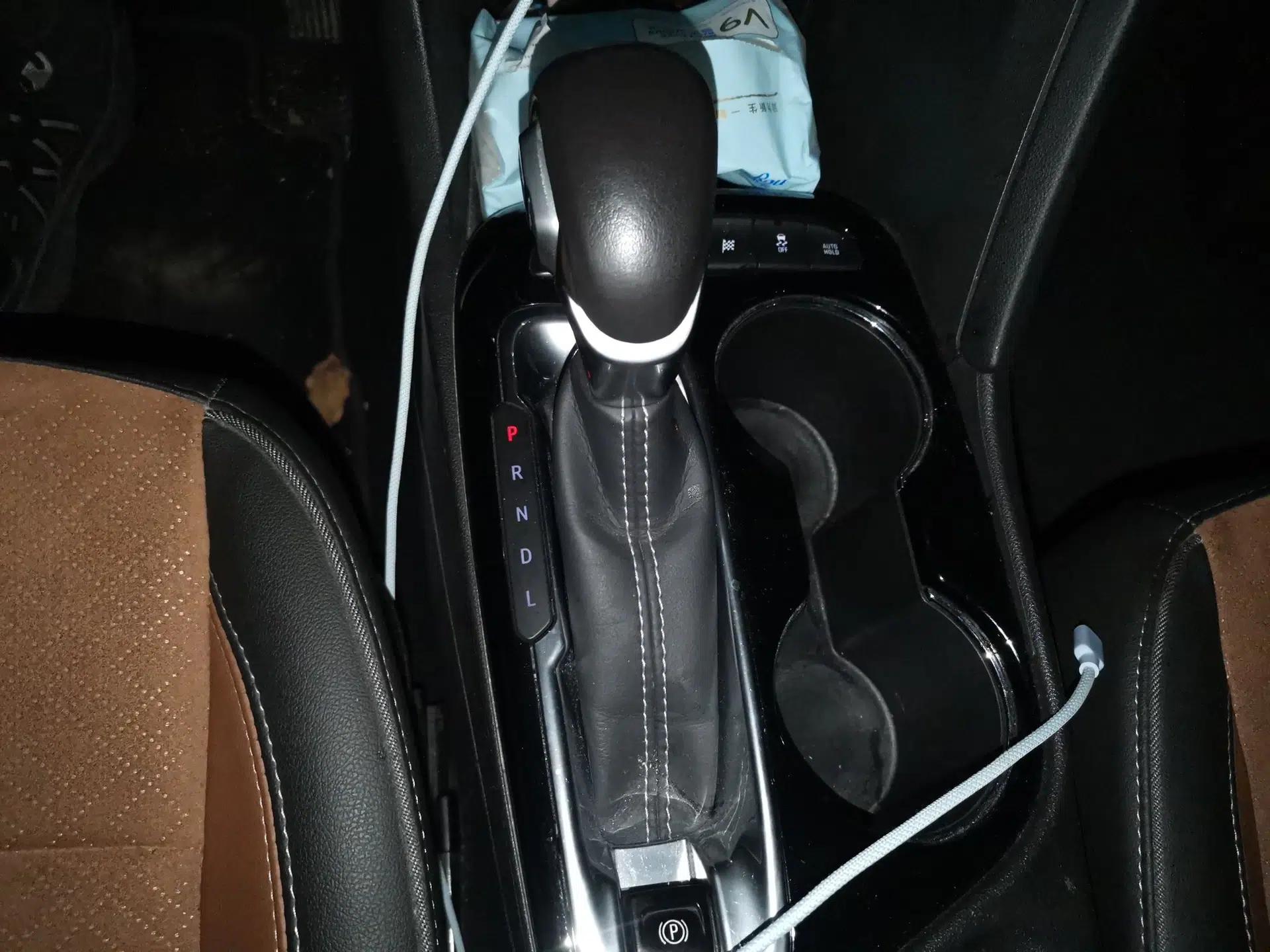 Buick Encore GX 2020 20T CVT Two-Wheel Drive Flagship Version — миниатюра 14