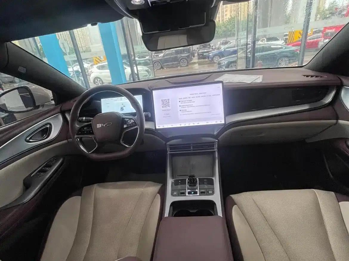 Seal 07 DM-i 2025 Model DM-i 1.5L 125km Luxury — миниатюра 11