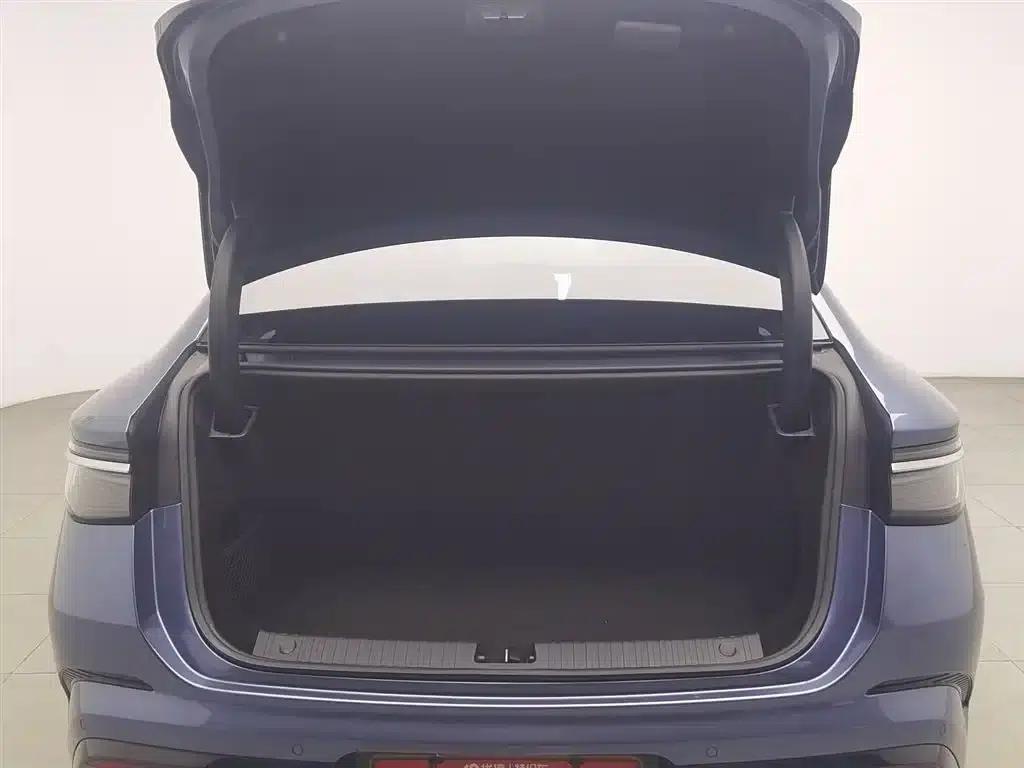 Seal 07 DM-i 2025 Model DM-i 1.5L 125km Luxury — миниатюра 16