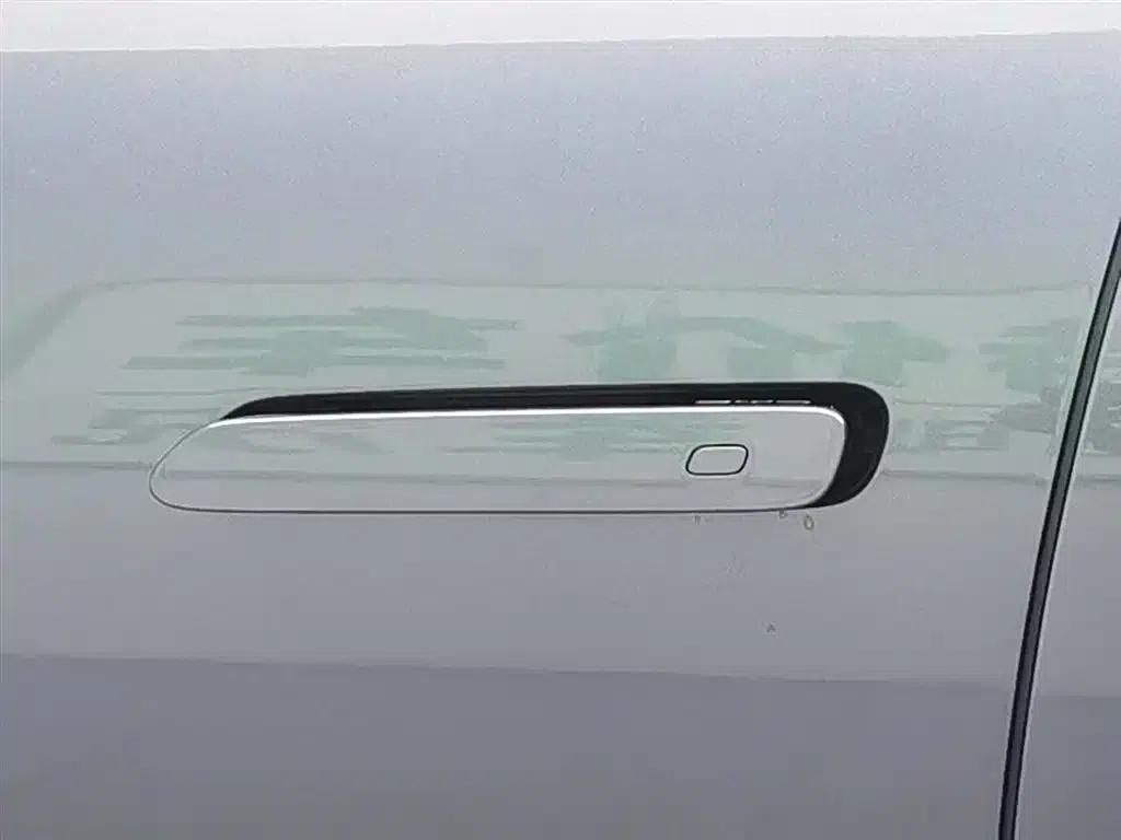 Seal 07 DM-i 2025 Model DM-i 1.5L 125km Luxury — миниатюра 18