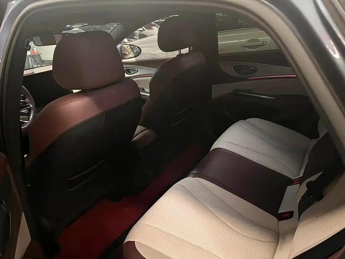 Seal 07 DM-i 2025 Intelligent Driving Edition DM-i 1.5L 125km Luxury Model — миниатюра 6