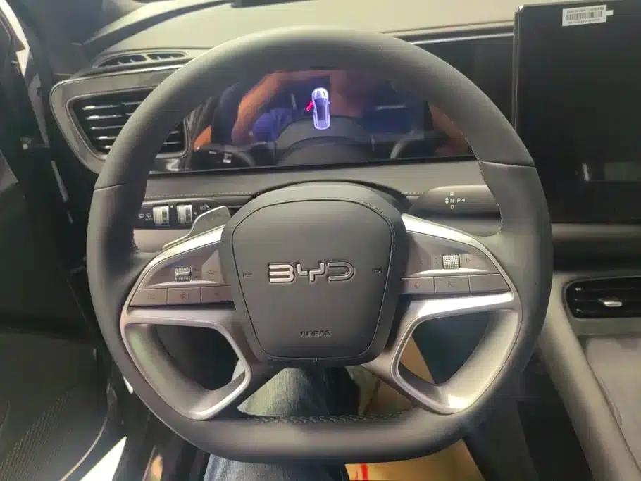 Hiace 06 2026 EV 605 Navigator Edition — миниатюра 15