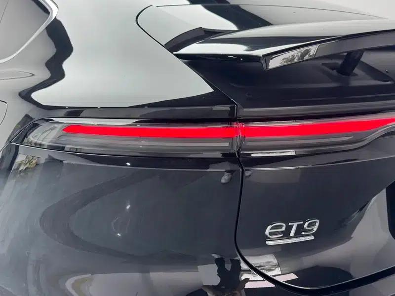 NIO ET9 2025 Model 102kWh First Edition Limited Edition — миниатюра 13