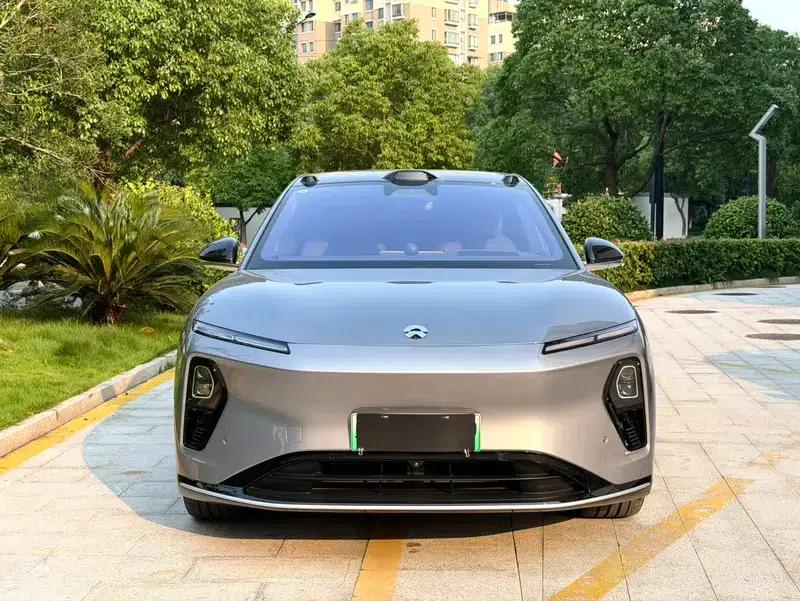 NIO ET9 2025 102kWh Signature Edition — миниатюра 2