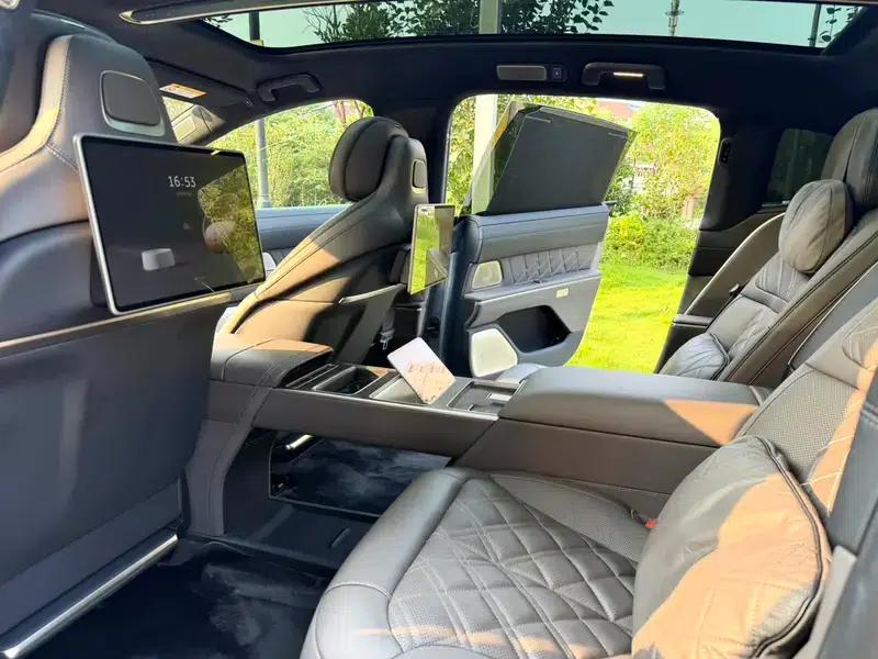 NIO ET9 2025 102kWh Signature Edition — миниатюра 12