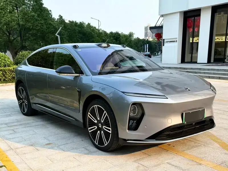 NIO ET9 2025 102kWh Signature Edition — миниатюра 3
