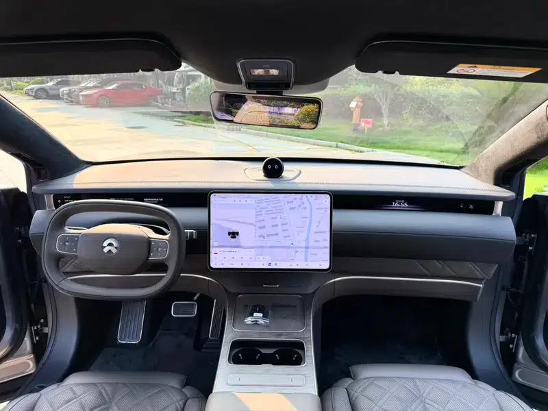 NIO ET9 2025 102kWh Signature Edition — миниатюра 9