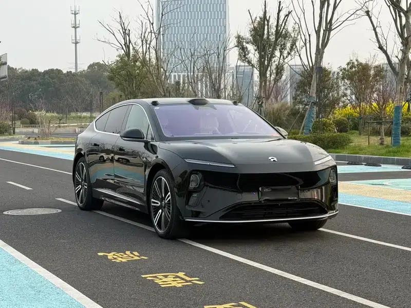 NIO ET9 2025 102kWh Signature Edition — миниатюра 3