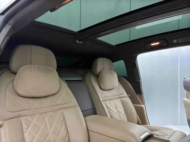 NIO ET9 2025 102kWh Signature Edition — миниатюра 33