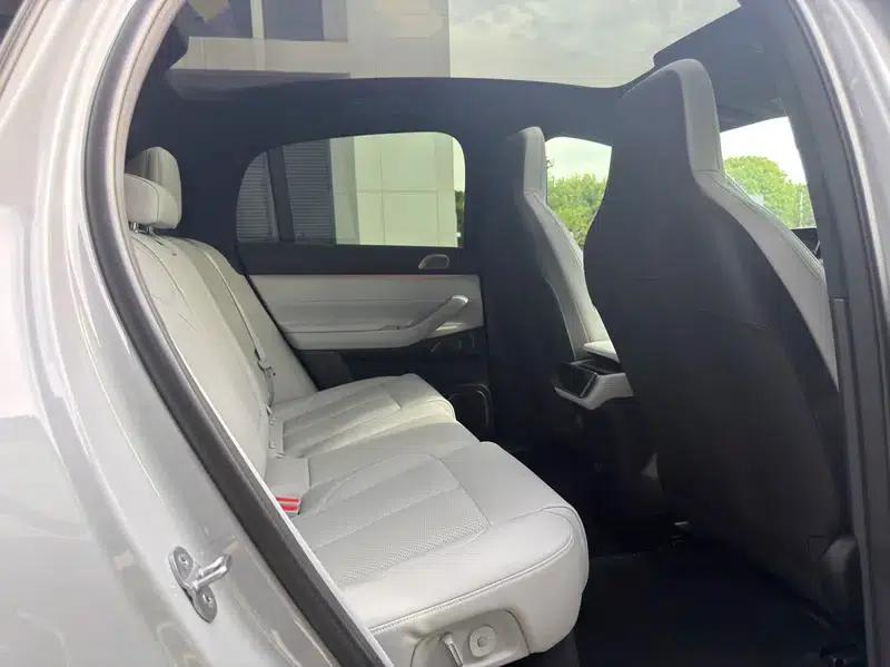 NIO EC7 2023 model 75kWh — миниатюра 11