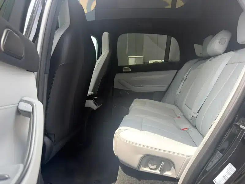 NIO EC7 2023 model 75kWh — миниатюра 17
