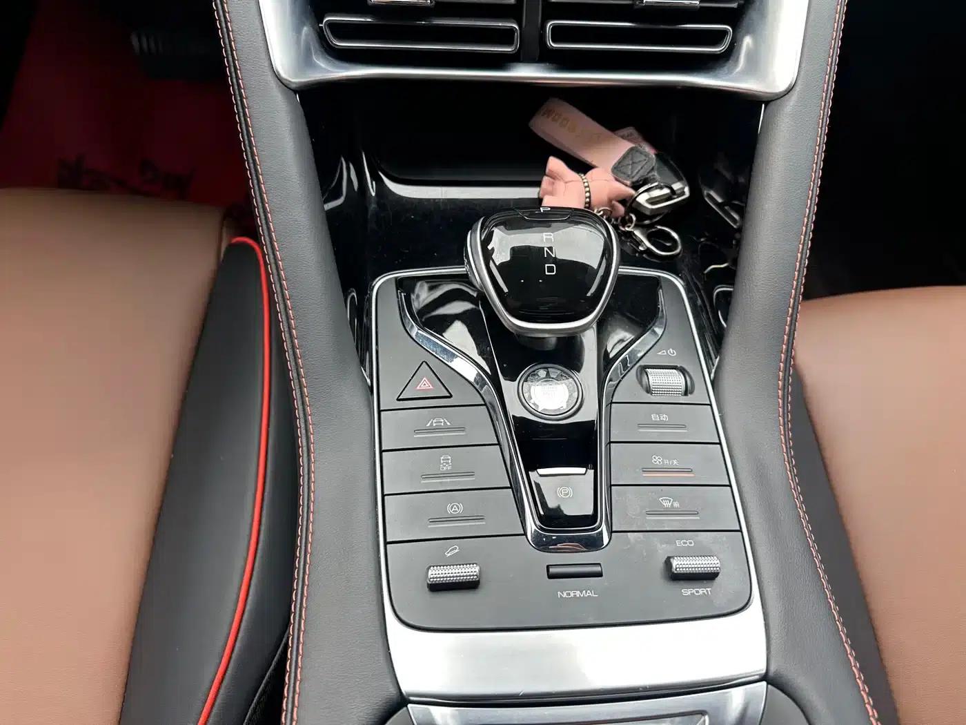 Song PLUS 2020 1.5T Automatic Premium Edition — миниатюра 12