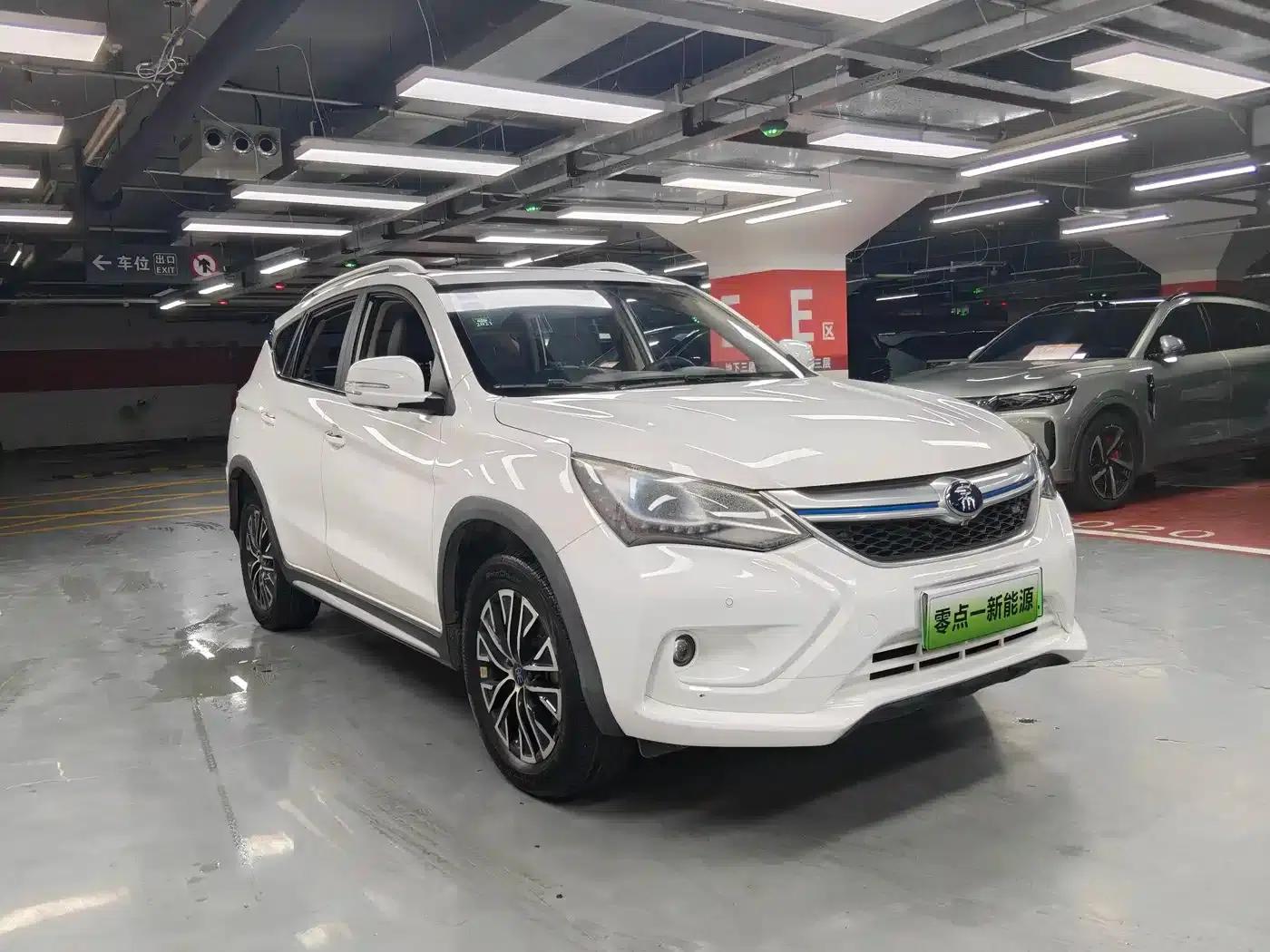 Song New Energy 2017 Song EV300 Premium Edition — миниатюра 5