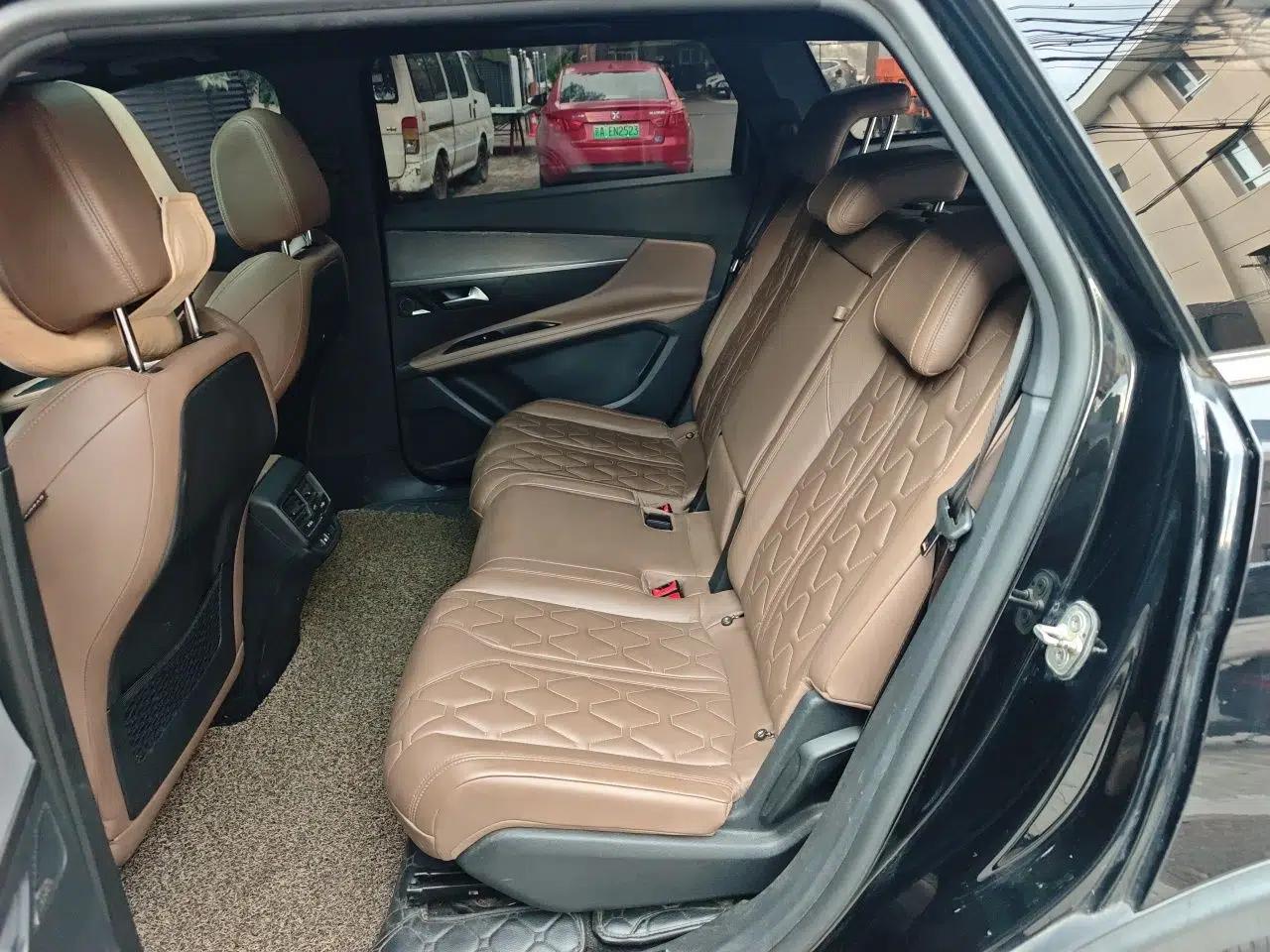 Peugeot 5008 2019 380THP 7-Seater Luxury GT Edition — миниатюра 17