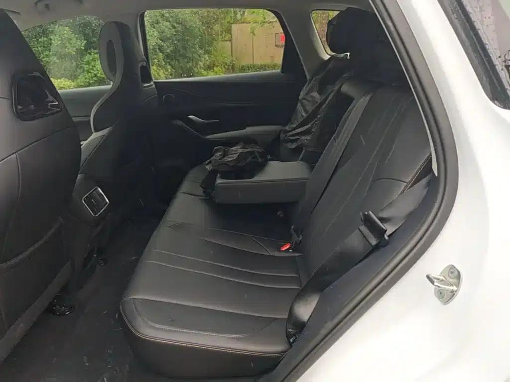 Hiace 05 DM-i 2025 DM-i 75KM Premium Edition — миниатюра 17