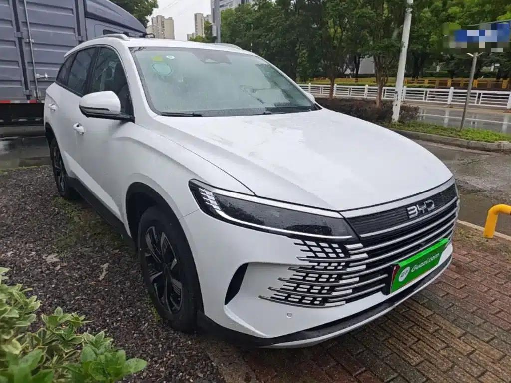 Hiace 05 DM-i 2025 DM-i 75KM Premium Edition — миниатюра 4