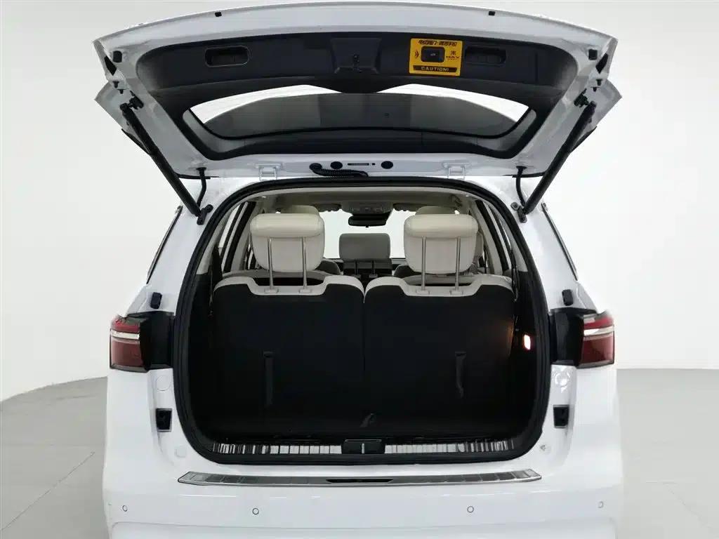 Song MAX New Energy 2022 DM-i 105KM Flagship Edition — миниатюра 16