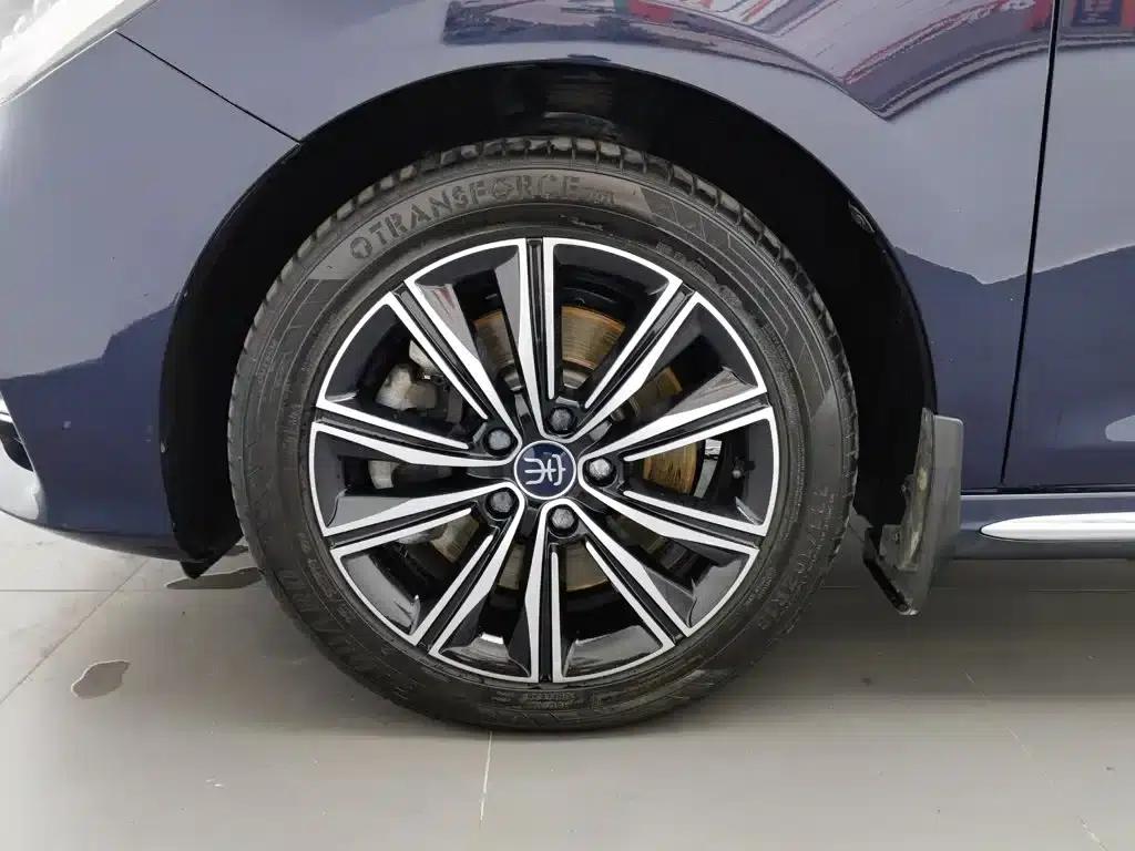 Song MAX New Energy 2019 DM 1.5T Intelligent Connected 7-Seater National VI Emission Standard — миниатюра 17