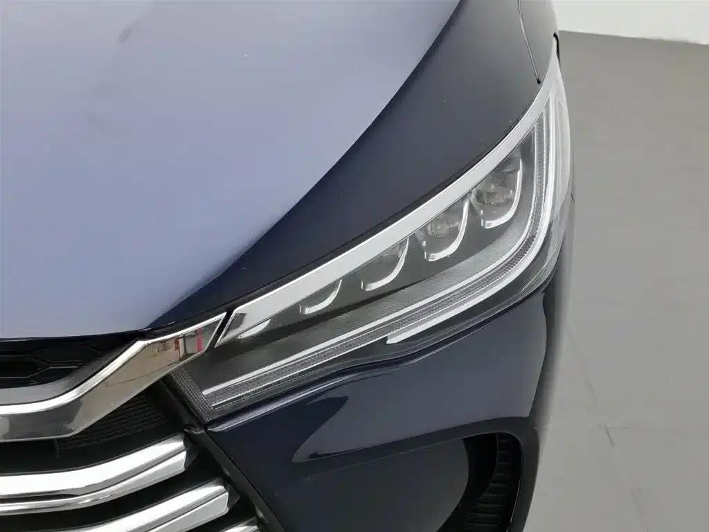 Song MAX New Energy 2019 DM 1.5T Intelligent Connected 7-Seater National VI Emission Standard — миниатюра 7