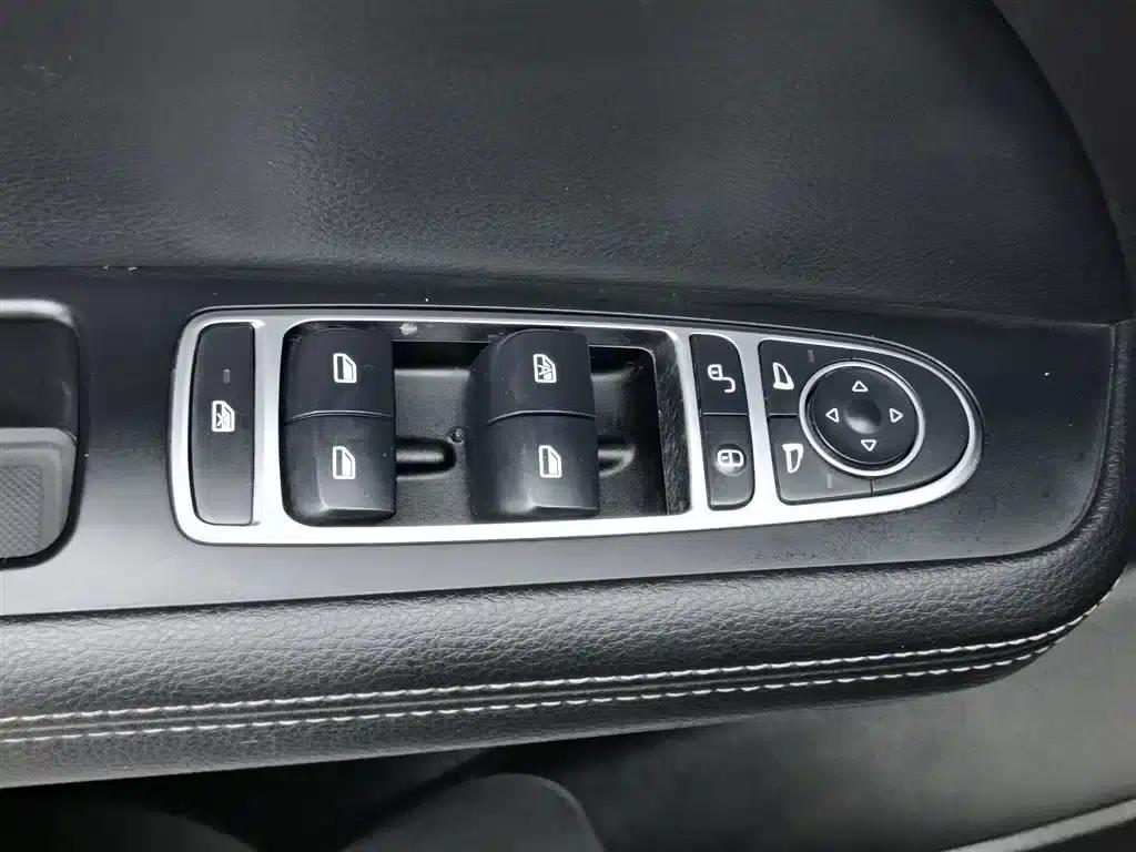 Song MAX New Energy 2019 DM 1.5T Intelligent Connected 7-Seater National VI Emission Standard — миниатюра 9