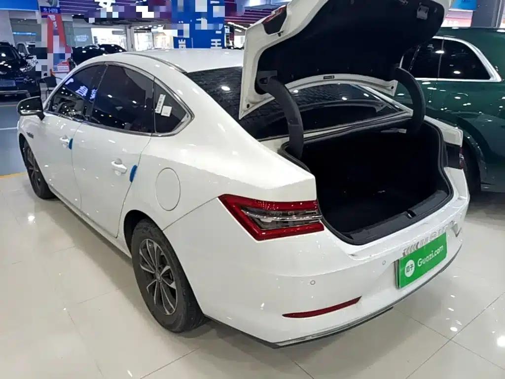 Qin Pro New Energy 2019 DM Super Edition 1.5TI Automatic Intelligent Connected Athletic Model (National VI Emission Standard) — миниатюра 5