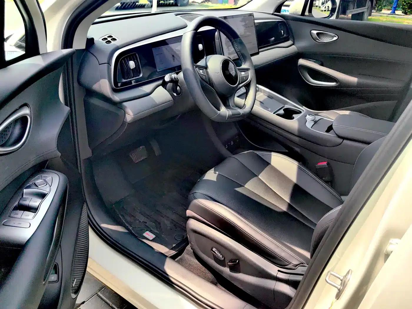 Hiace 05 EV 2025 520KM Flagship Intelligent Navigation Edition — миниатюра 4